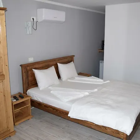 Casa Condrat 3*